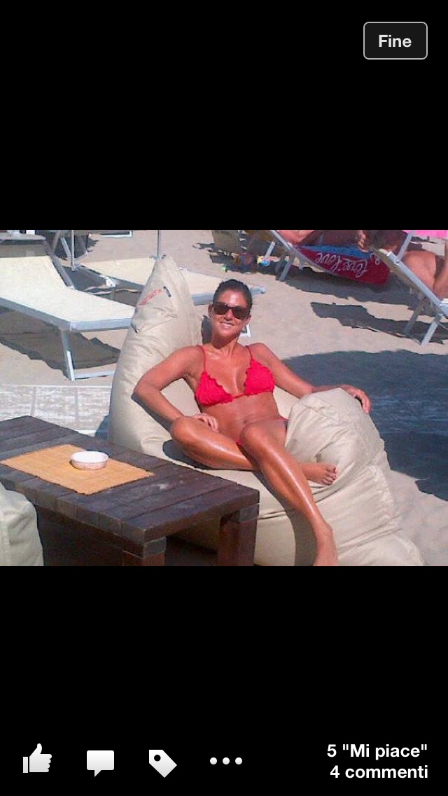 ⛱