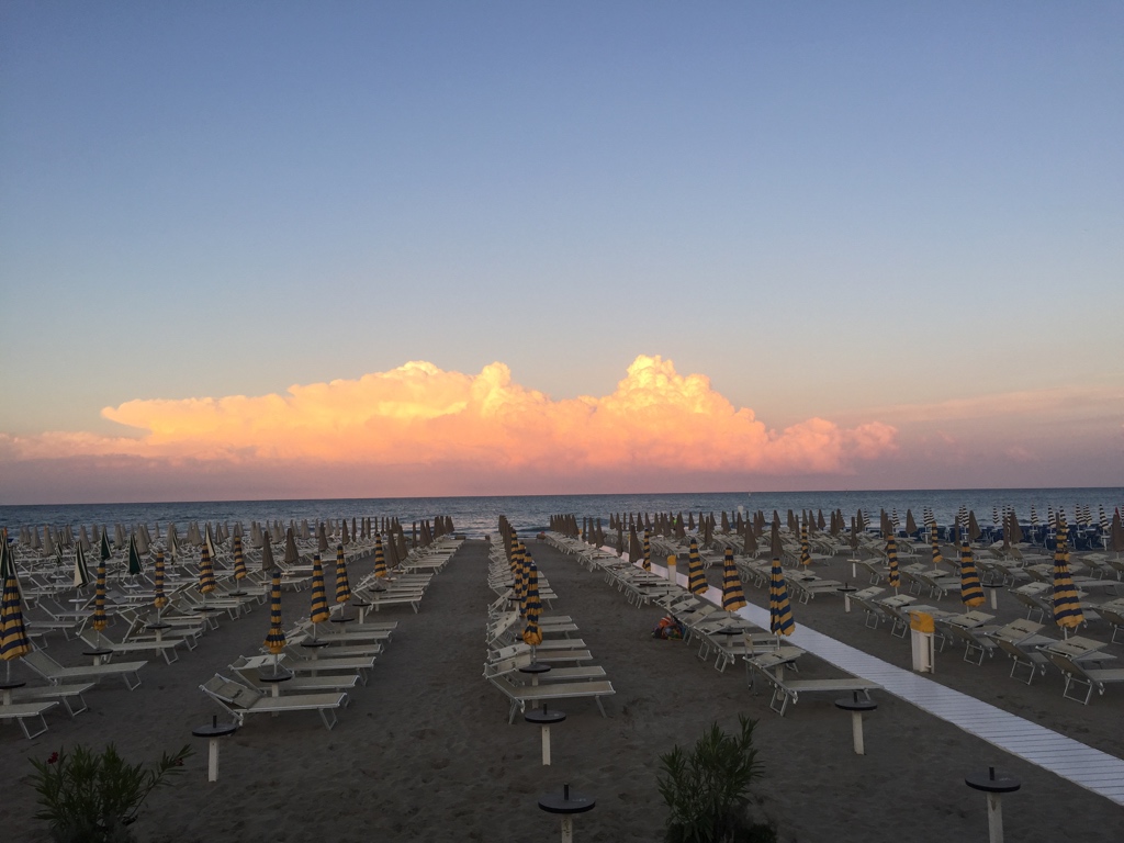 ⛱