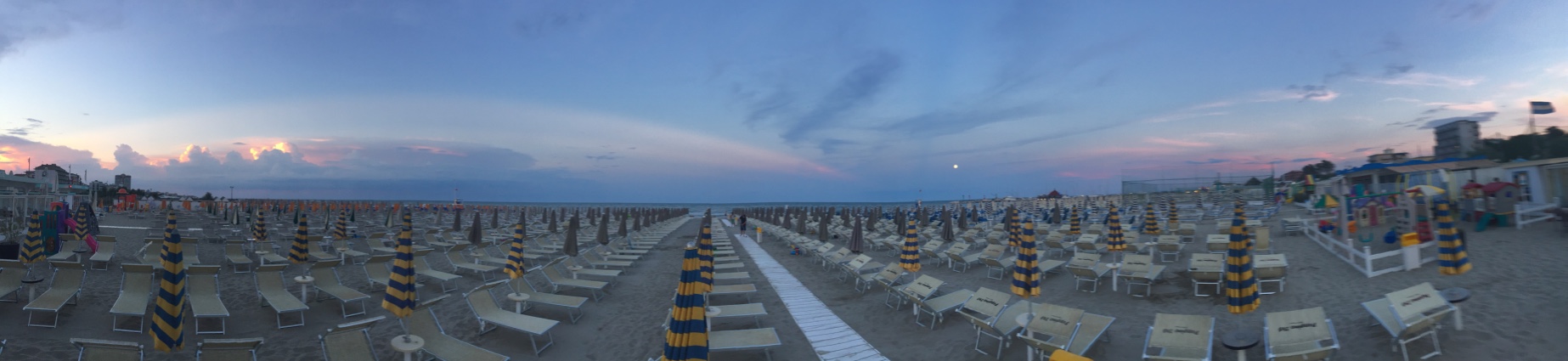 ⛱
